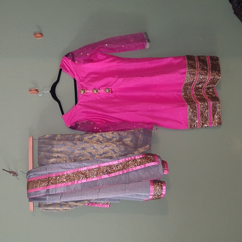 Indian suit